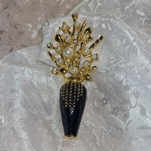 Elegant Gold Toned and Black Enameled With Faux Pearls And Rhinestone Brooch